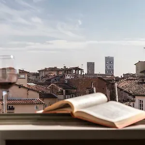 The Artist's Loft Apartment Lucca